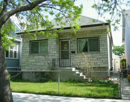 Main Photo: 917 WINNIPEG: Residential for sale (Weston) : MLS®# 2708159