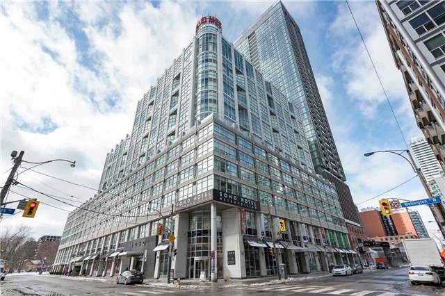 Main Photo: 36 Blue Jays Way Unit #924 in Toronto: Waterfront Communities C1 Condo for sale (Toronto C01) : MLS(r) # C3706205