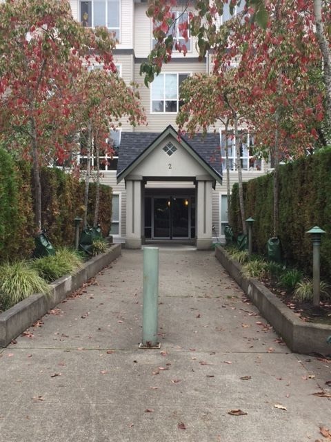 Main Photo: 114 9979 140 STREET in Surrey: Whalley Condo for sale (North Surrey) : MLS®# R2116417
