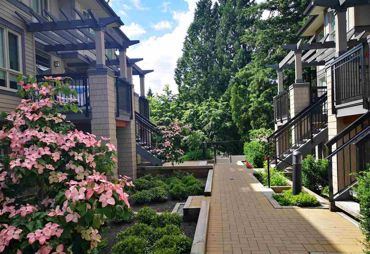 FEATURED LISTING: 2 3201 NOEL Drive Burnaby