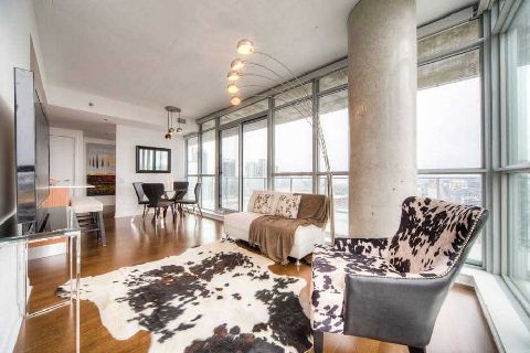 Main Photo: 375 King St W Unit #2109 in Toronto: Waterfront Communities C1 Condo for sale (Toronto C01) : MLS® # C2915836