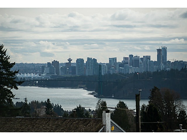 FEATURED LISTING: 1901 QUEENS Avenue West Vancouver