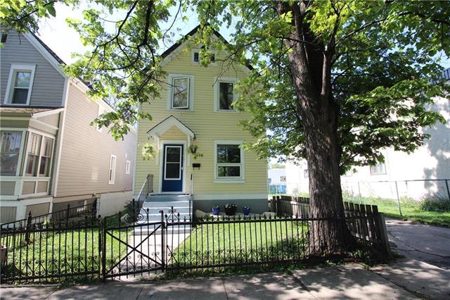 FEATURED LISTING: 398 St John's Avenue Winnipeg