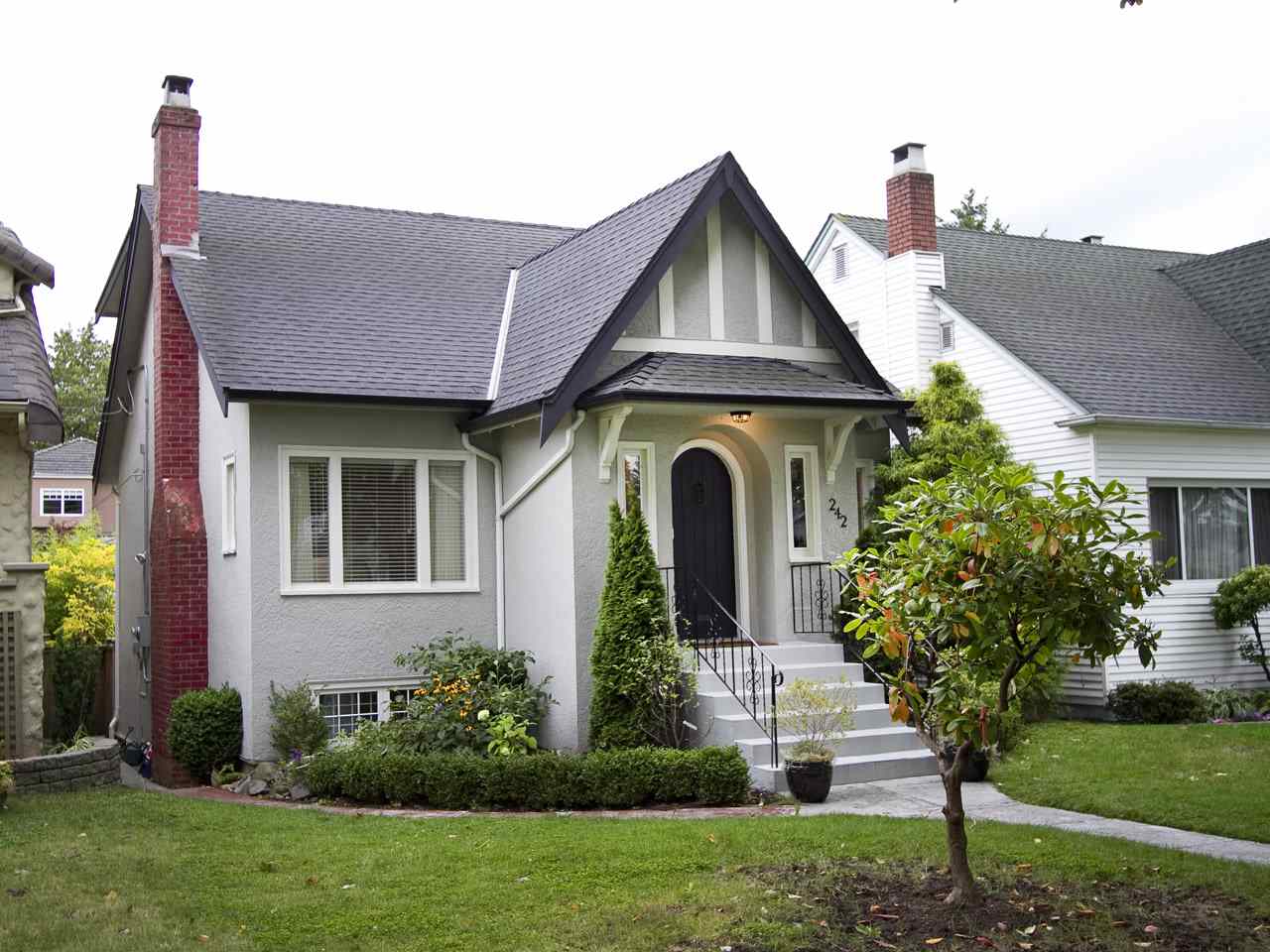 Main Photo: 242 W 21 AVENUE in Vancouver: Cambie House for sale (Vancouver West) : MLS(r) # R2028187