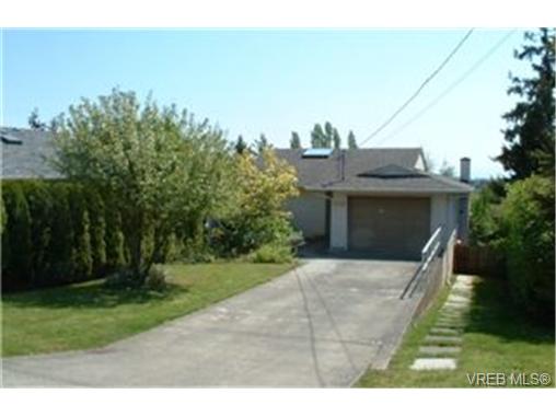 FEATURED LISTING: VICTORIA