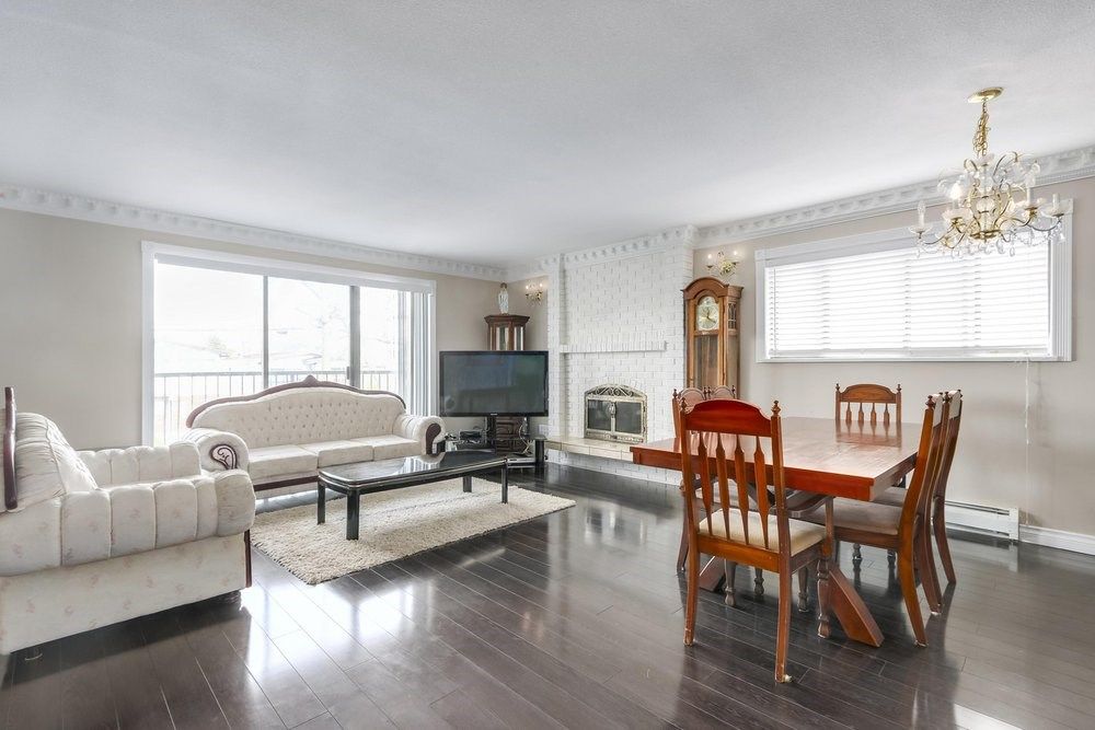 Main Photo: 320 E 34TH AVENUE in Vancouver: Main House for sale (Vancouver East) : MLS®# R2279726