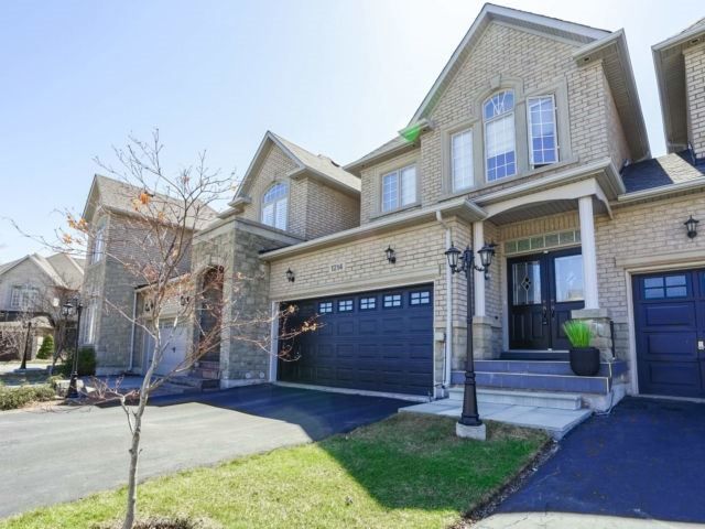 Main Photo: 1214 Agram Dr in Oakville: Iroquois Ridge North Freehold for sale : MLS®# W4109442