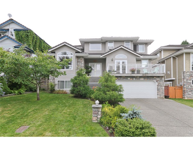 FEATURED LISTING: 20945 GOLF Lane Maple Ridge