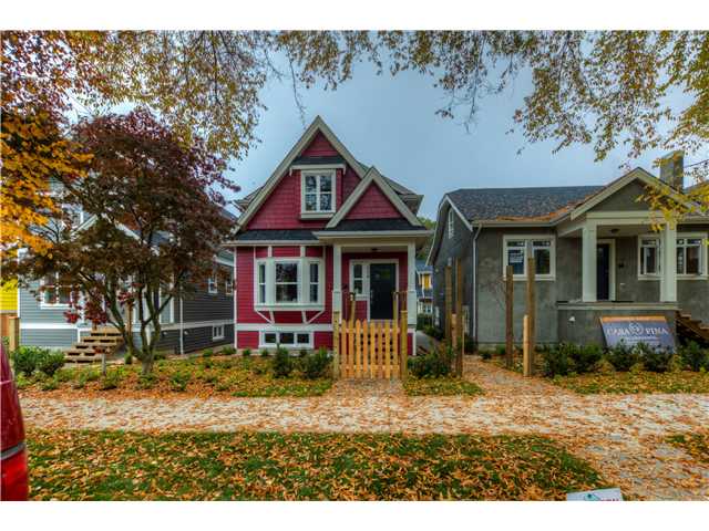 FEATURED LISTING: 928 20TH Avenue East Vancouver
