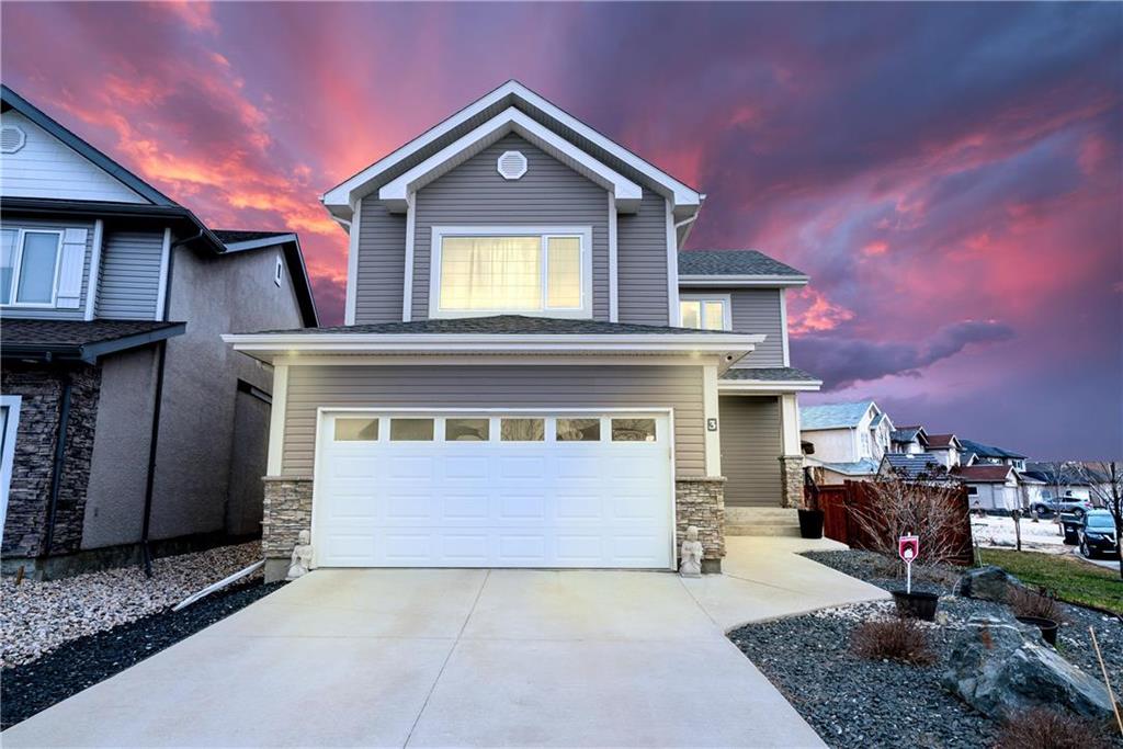 FEATURED LISTING: 3 Goldfinch Way Winnipeg
