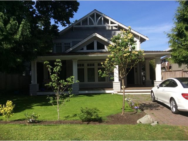 Main Photo: 2623 MCBRIDE AV in Surrey: Crescent Bch Ocean Pk. House for sale (South Surrey White Rock) : MLS®# F1444187