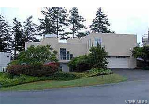 FEATURED LISTING: 3929 Jean Pl VICTORIA