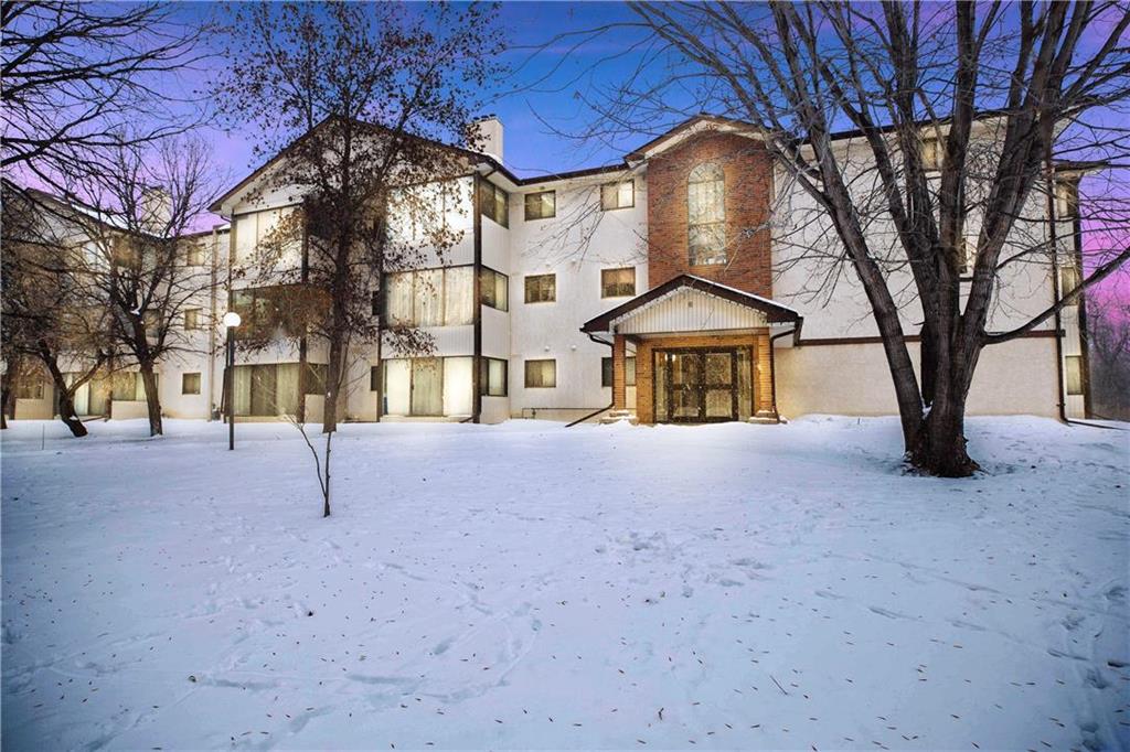 FEATURED LISTING: 208 693 St Anne's Road Winnipeg