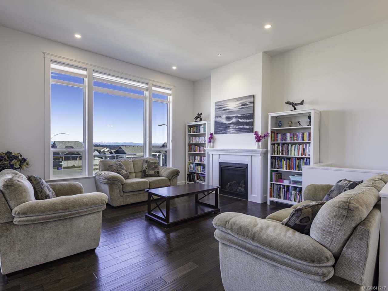 FEATURED LISTING: 3403 Eagleview Cres COURTENAY