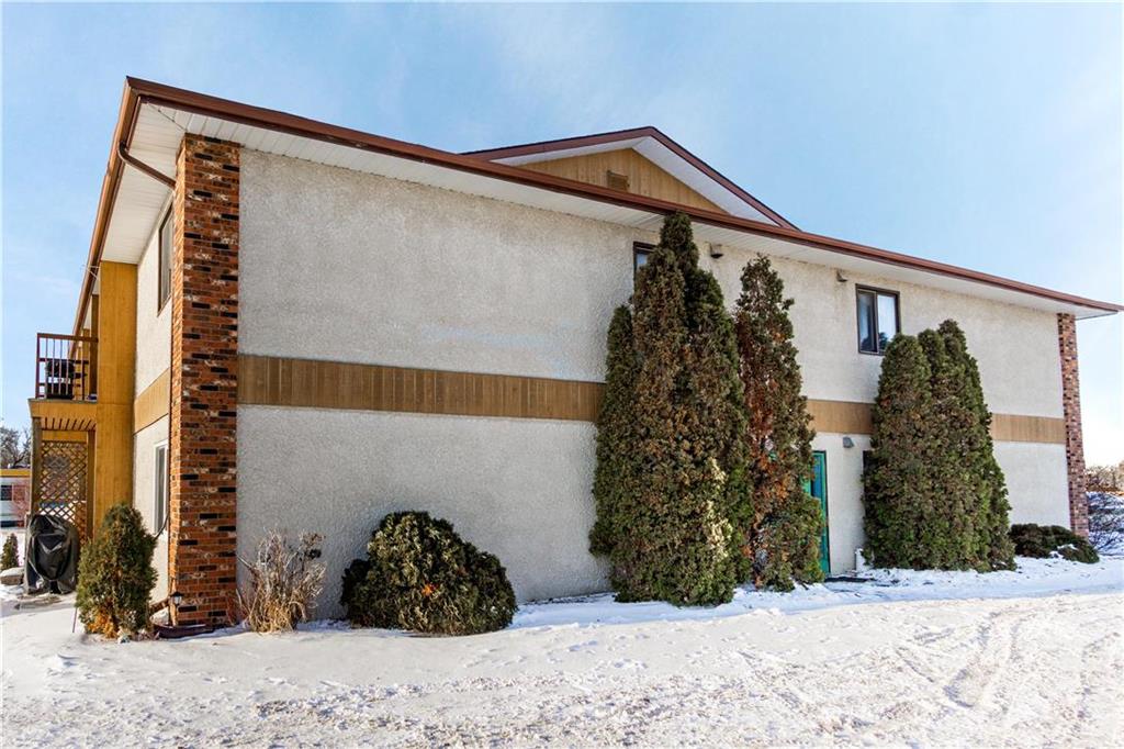 FEATURED LISTING: 202 1410 DAWSON Road Northeast Lorette