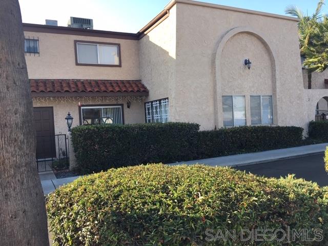 FEATURED LISTING: 33 294 Chambers Street El Cajon