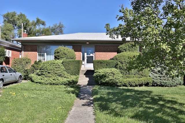 Main Photo: 126 Baycrest Ave in Toronto: Englemount-Lawrence Freehold for sale (Toronto C04) : MLS® # C3610679