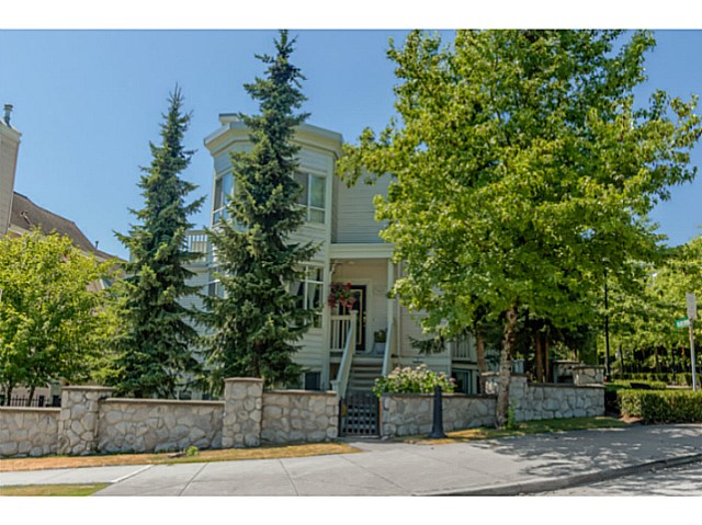 FEATURED LISTING: 7401 MAGNOLIA Terrace Burnaby