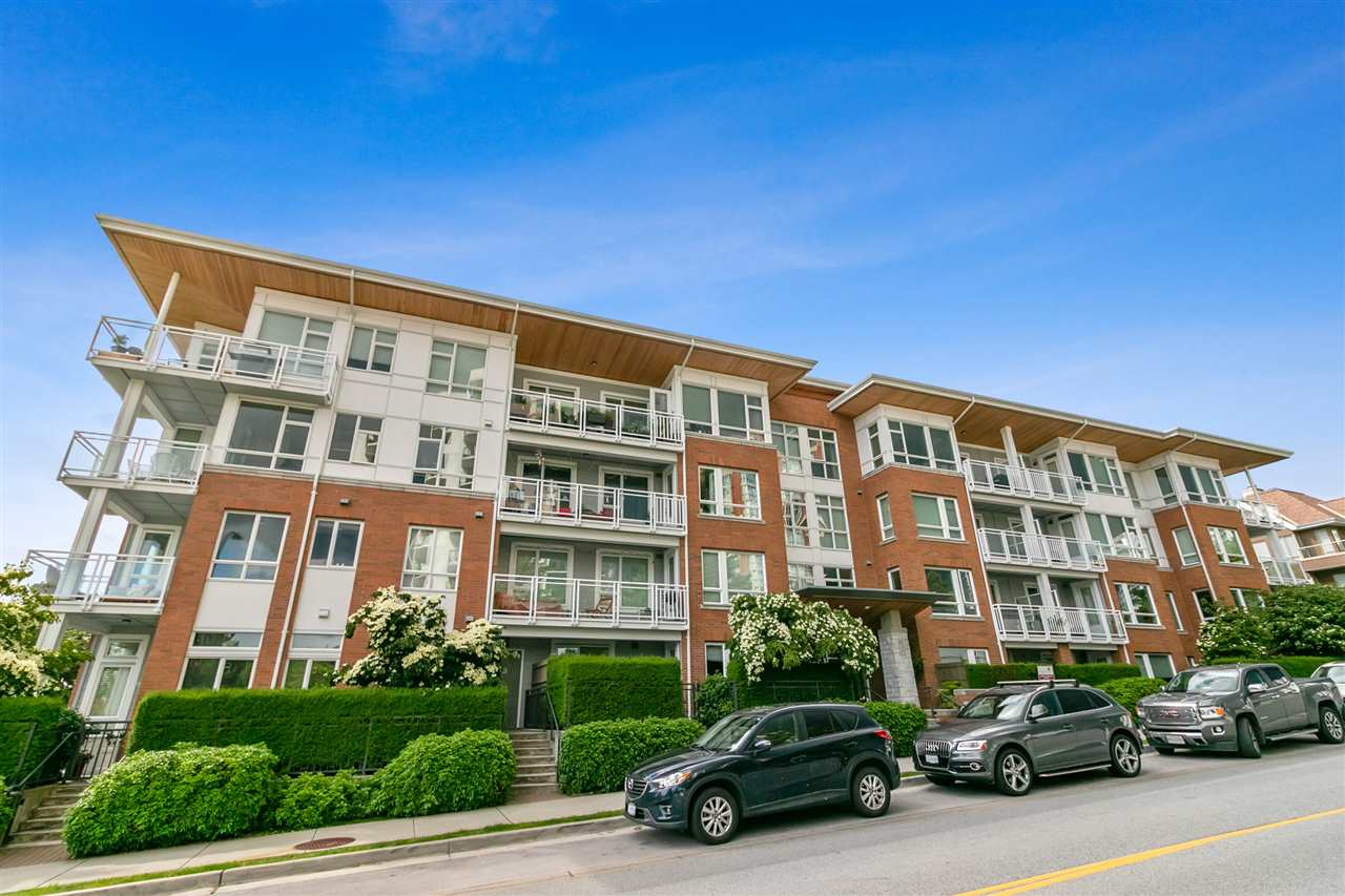 FEATURED LISTING: 403 - 717 CHESTERFIELD Avenue North Vancouver