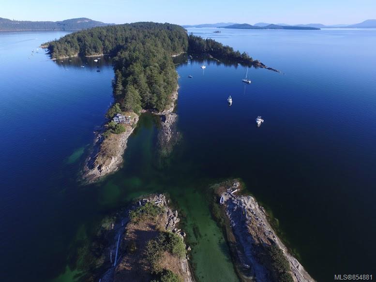 FEATURED LISTING: LOT 16 Ruxton Island
