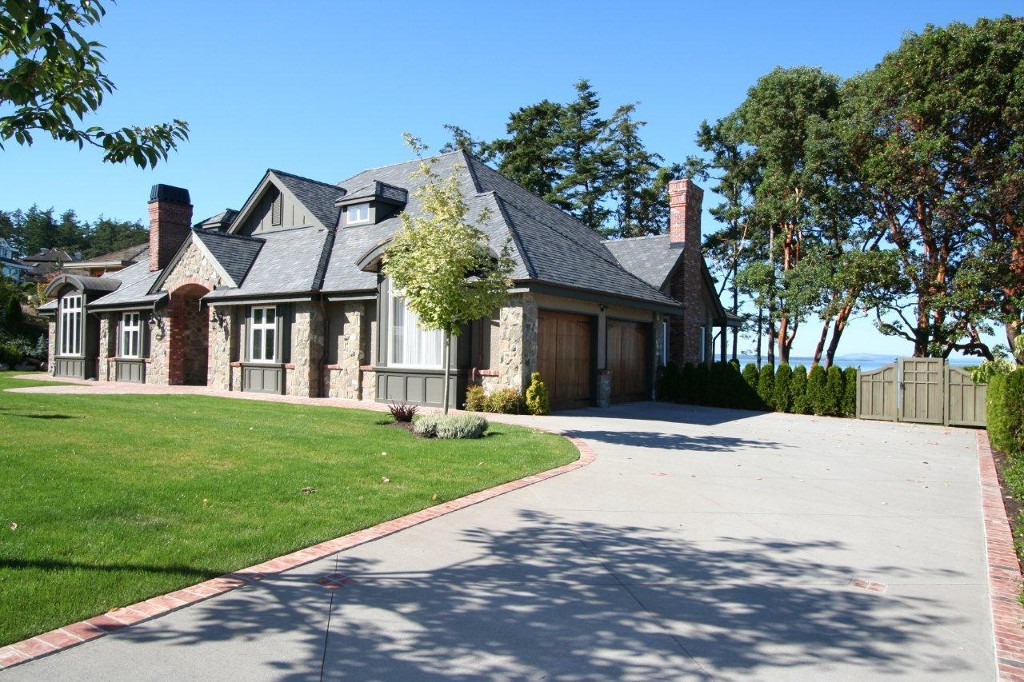 Photos 4540 Gordon Point Drive in VICTORIA SE Gordon Head Single