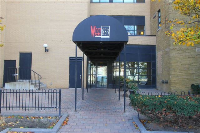 Main Photo: 833 King St W Unit #210 in Toronto: Niagara Condo for sale (Toronto C01) : MLS(r) # C3375090