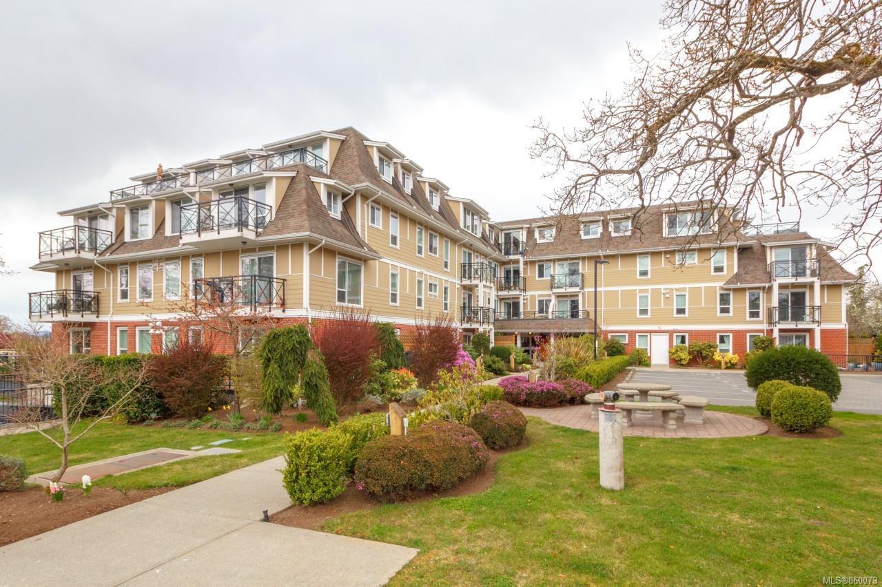 FEATURED LISTING: 411 - 4536 Viewmont Ave