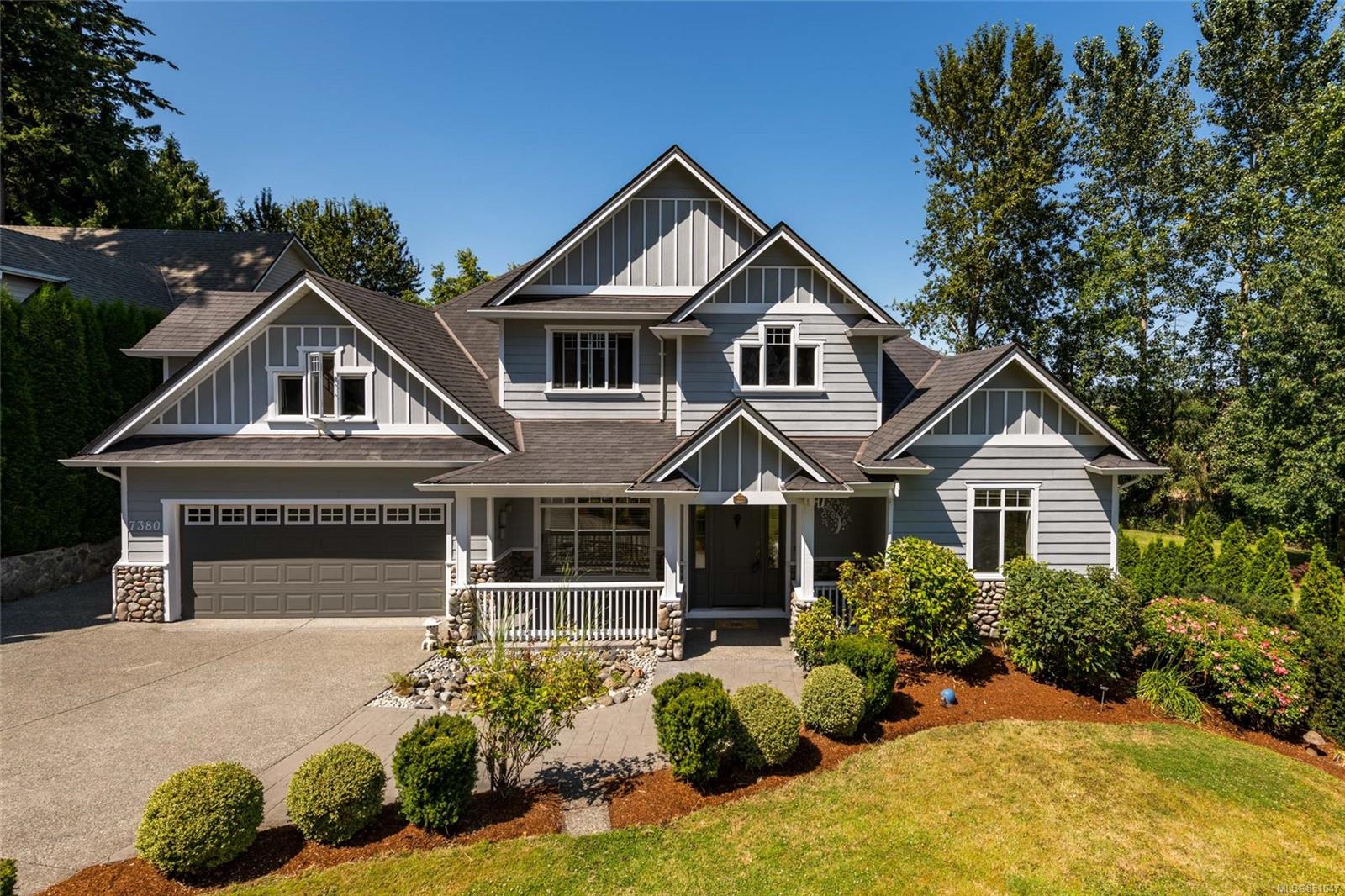 FEATURED LISTING: 7380 Ridgedown Crt