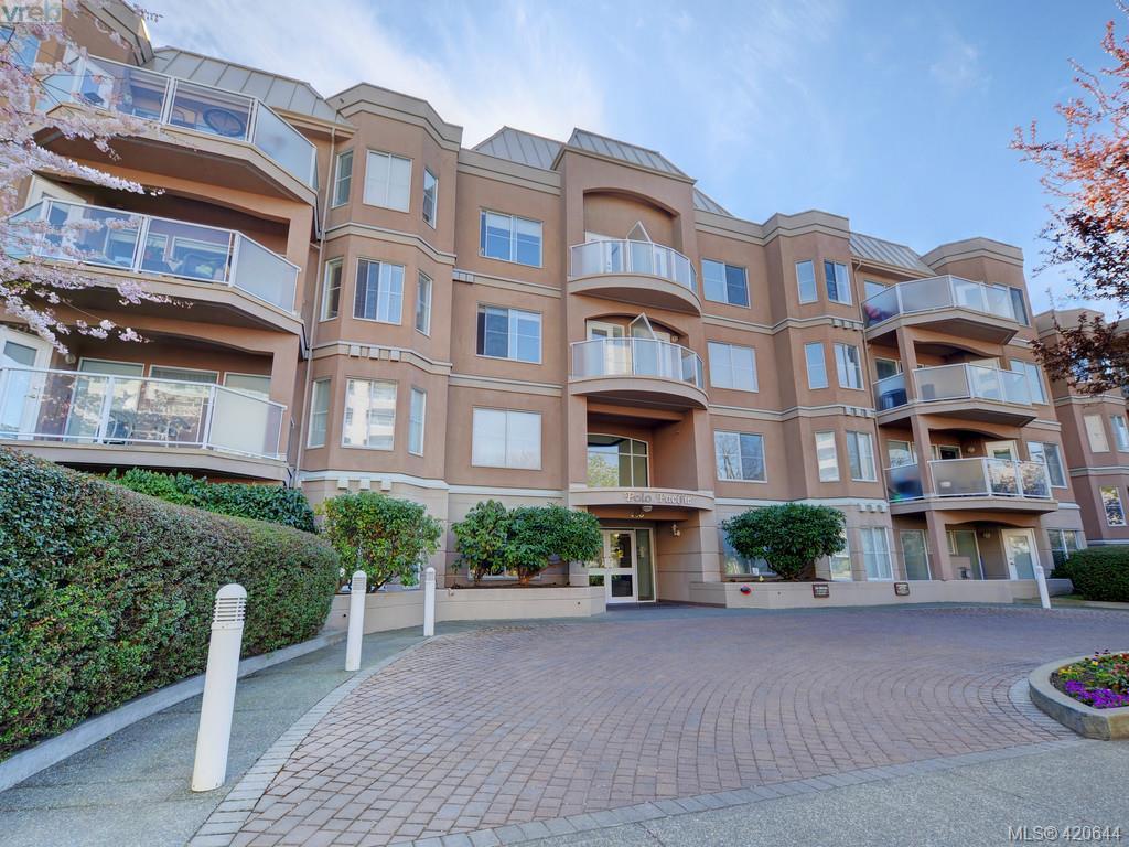 FEATURED LISTING: 116 - 405 Quebec St VICTORIA