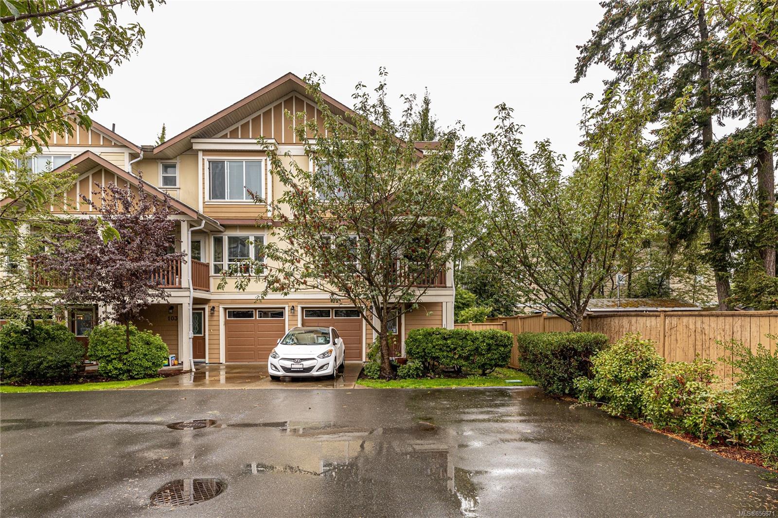 FEATURED LISTING: 101 - 827 Arncote Ave