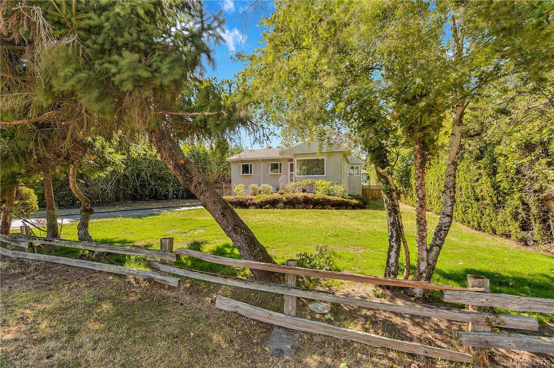 FEATURED LISTING: 4490 MAJESTIC Dr
