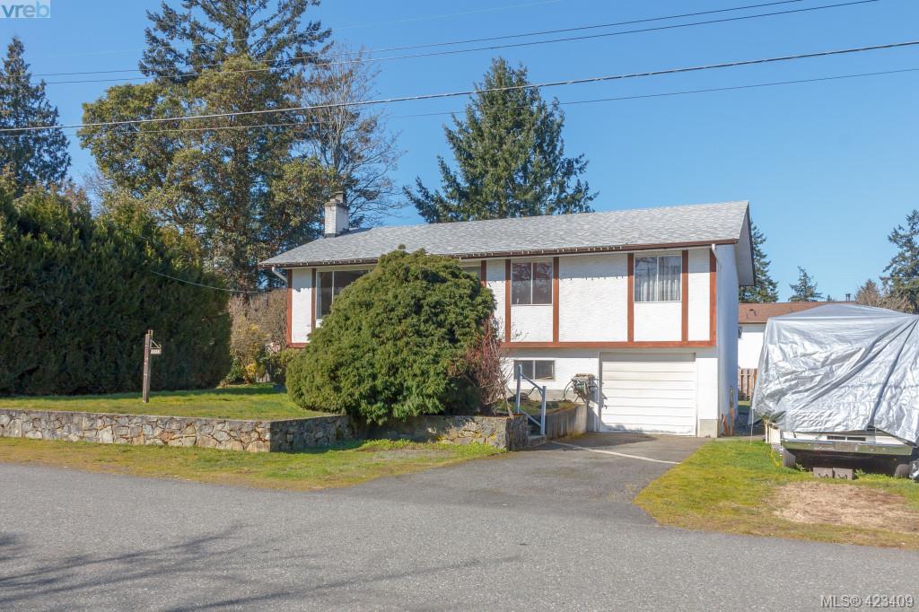 FEATURED LISTING: 2938 Oldcorn Place VICTORIA