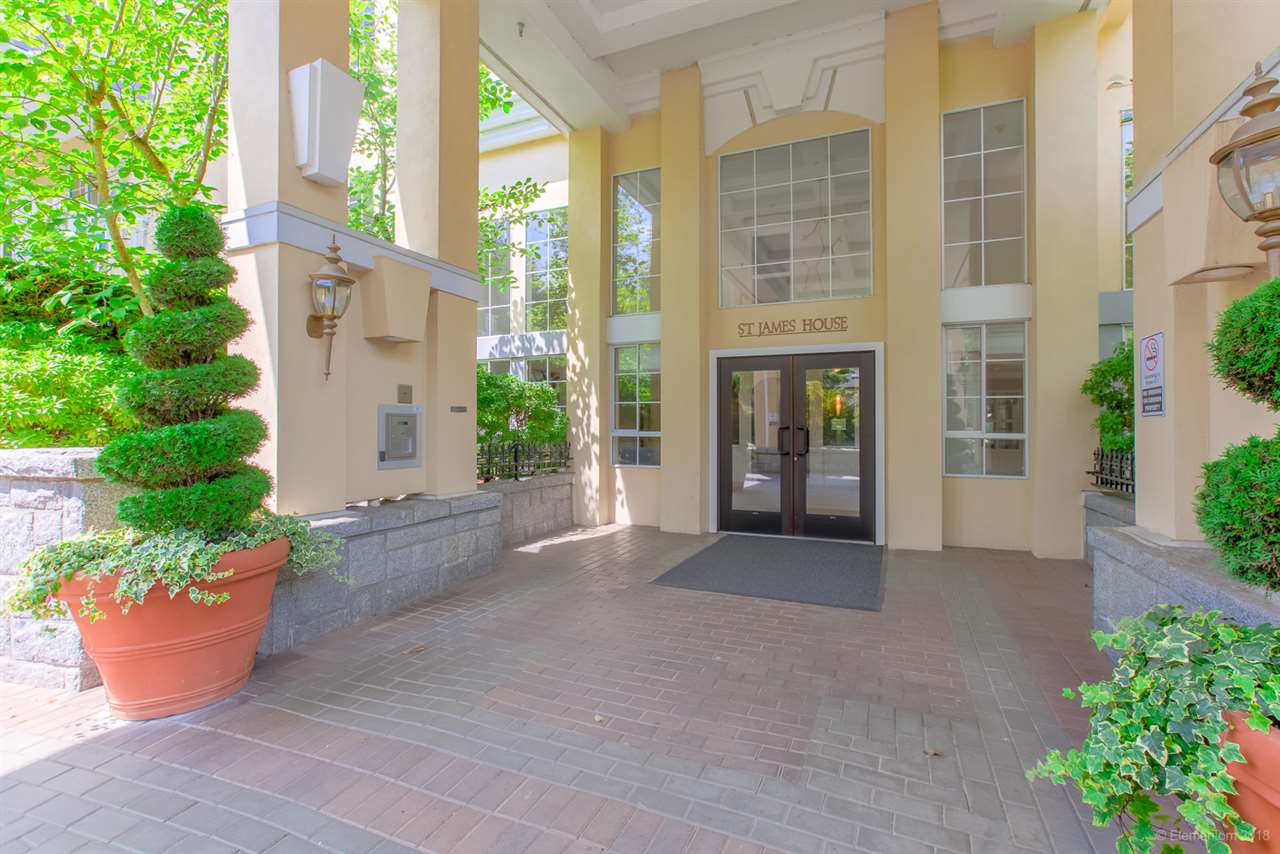 FEATURED LISTING: 403 5835 HAMPTON Place Vancouver