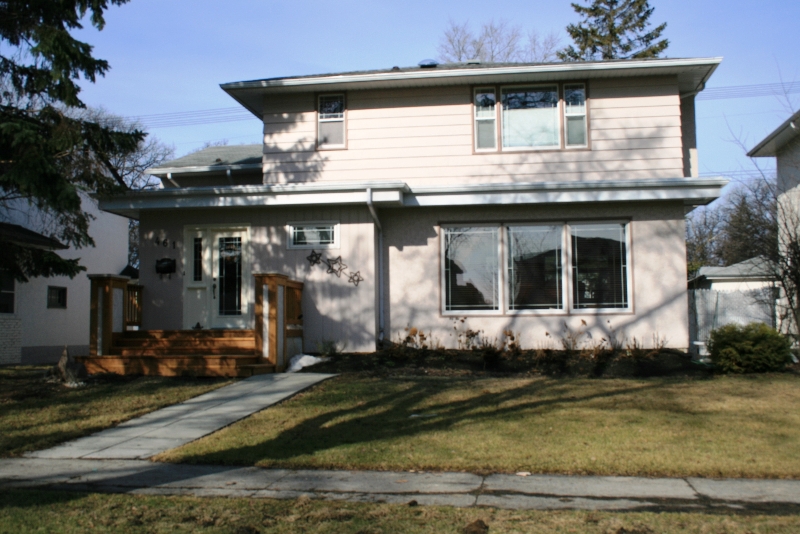 461 Cordova Street/ River Heights in Winnipeg River Heights / Tuxedo