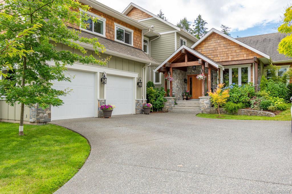 FEATURED LISTING: 619 Birch Rd North Saanich