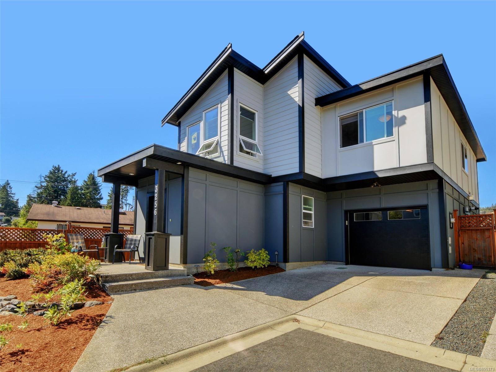FEATURED LISTING: 3256 Navy Crt