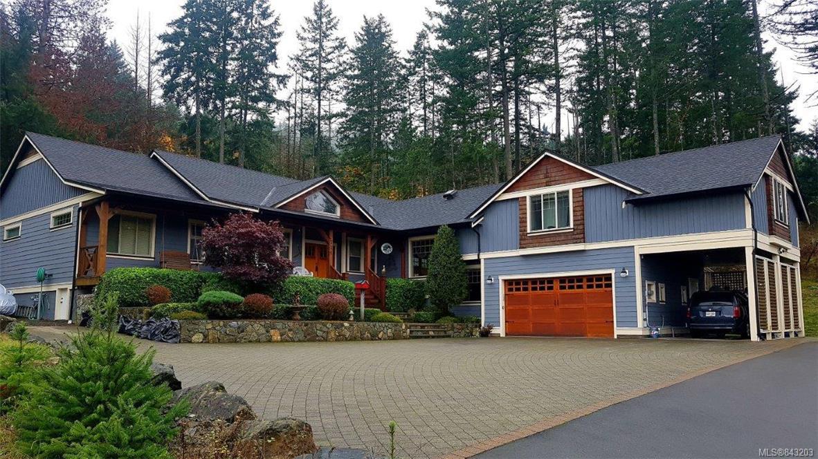 FEATURED LISTING: 771 Hanbury Pl Highlands