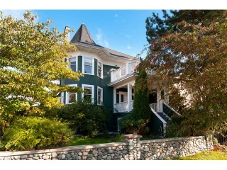 Main Photo: 2734 Glen Drive in Vancouver: Mount Pleasant VE House for sale (Vancouver East)  : MLS(r) # V915019