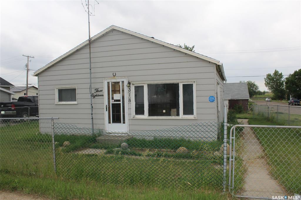FEATURED LISTING: 318 Carbon Avenue Bienfait