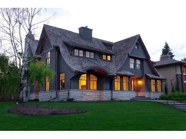 Main Photo: 3411 9 ST SW in CALGARY: Elbow Park Glencoe House for sale (Calgary) : MLS® # C3435742