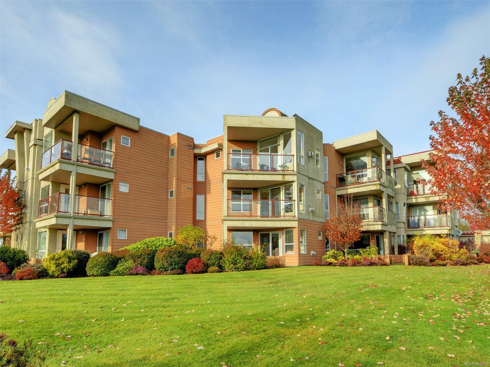 FEATURED LISTING: 206 - 6585 Country Rd