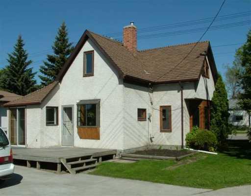 Main Photo: 1142 CLARENCE Avenue in WINNIPEG: Fort Garry / Whyte Ridge / St Norbert Single Family Detached for sale (South Winnipeg) : MLS®# 2708796