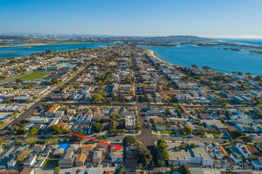 FEATURED LISTING: 1504 Reed Ave San Diego