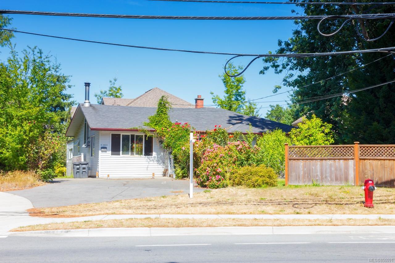 FEATURED LISTING: 4563 West Saanich Rd