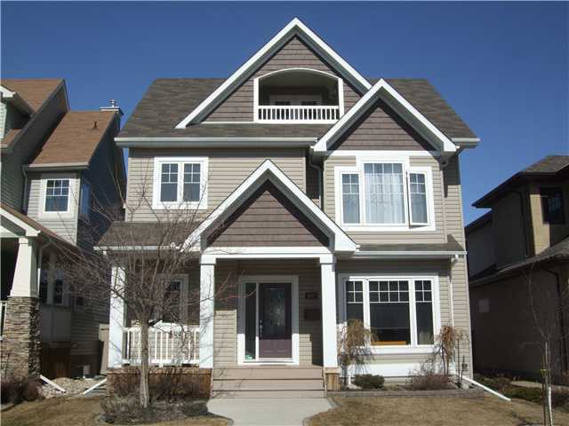 Main Photo: 160 SASKATCHEWAN DR S in EDMONTON: Zone 15 Residential Detached Single Family for sale (Edmonton) : MLS® # E3272850