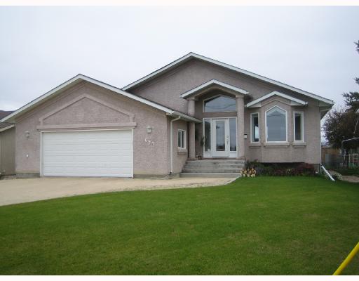 Main Photo: 657 BONNER Avenue in WINNIPEG: North Kildonan Single Family Detached for sale (North East Winnipeg) : MLS®# 2717647