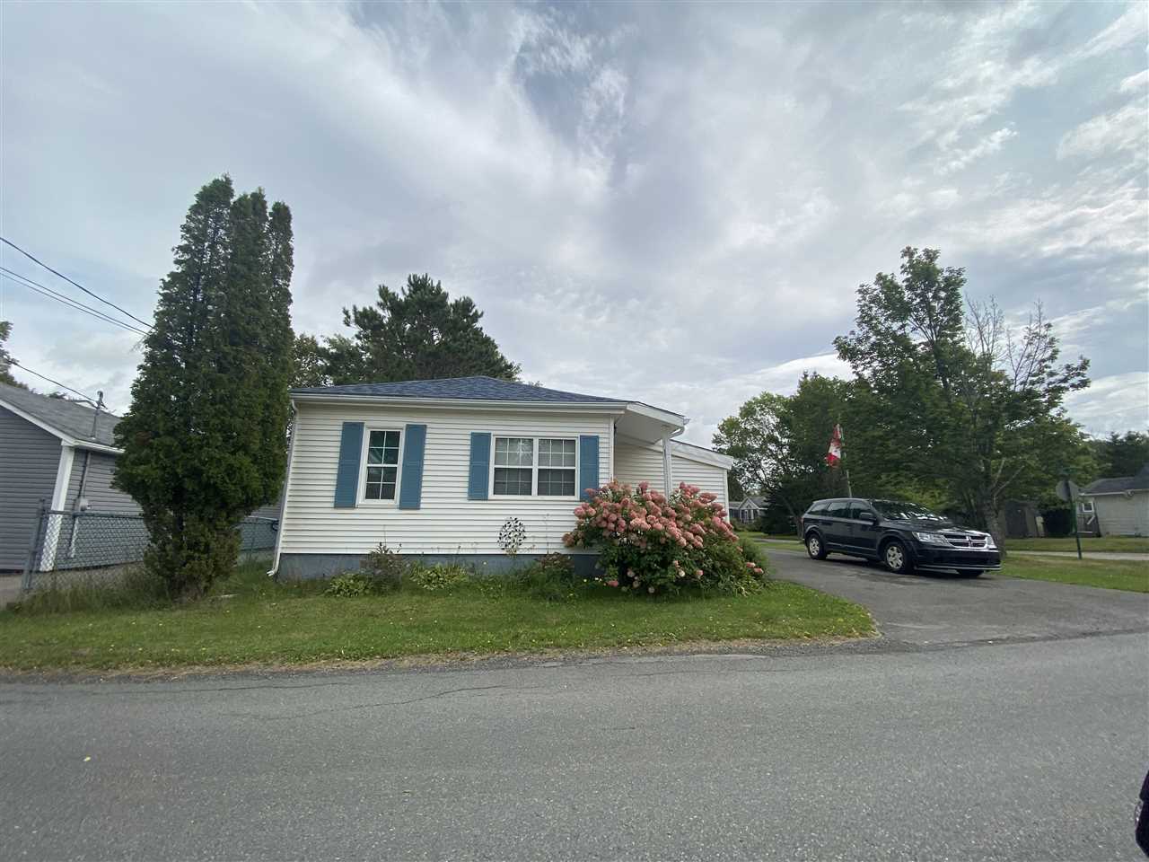 FEATURED LISTING: 103 Old Foxbrook Road Stellarton