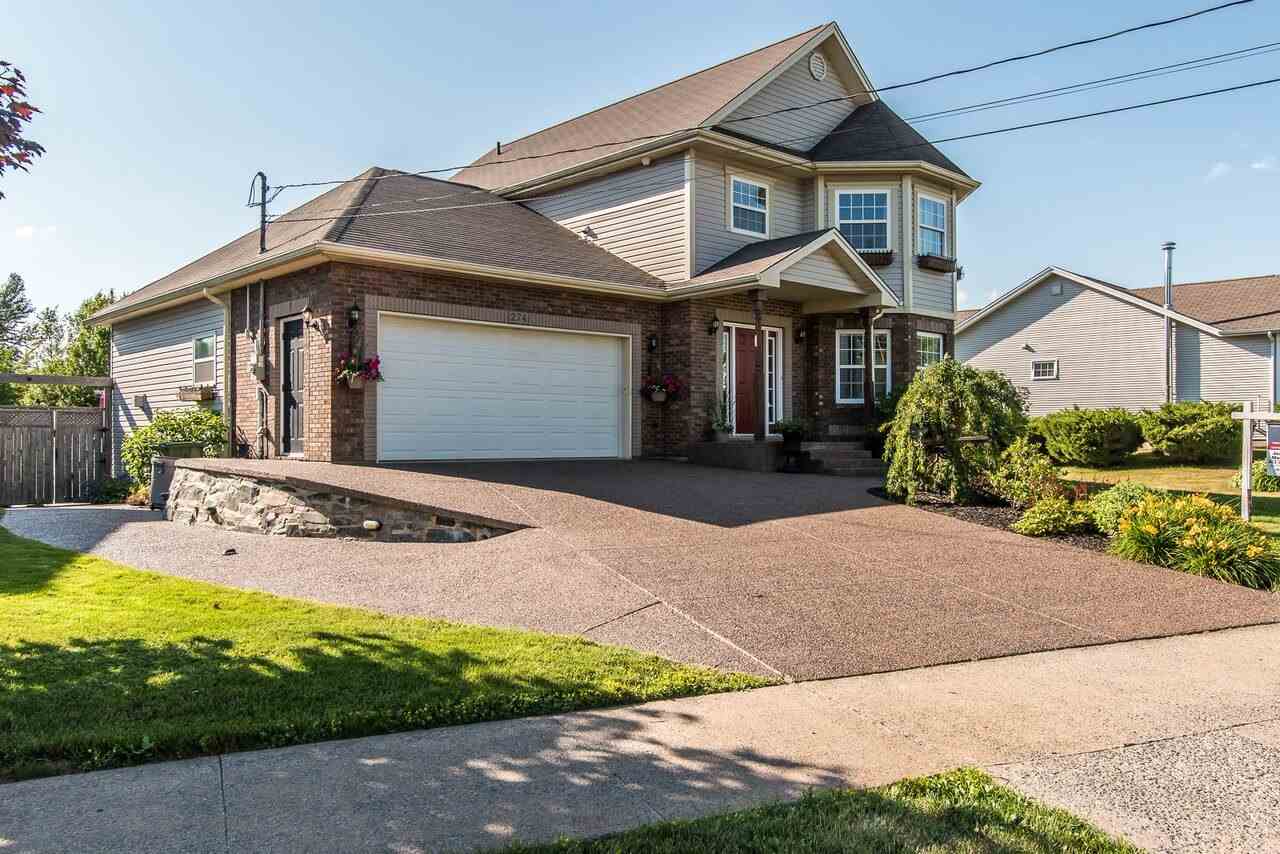 FEATURED LISTING: 274 Craigburn Drive Dartmouth