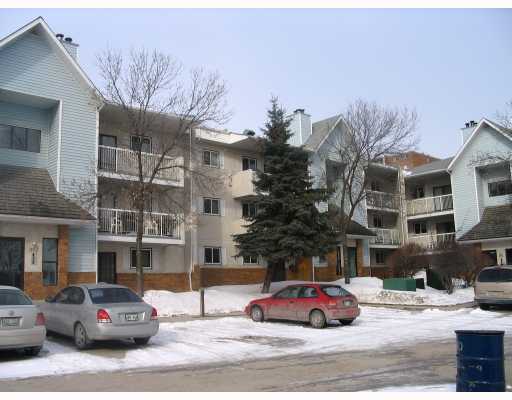 FEATURED LISTING: 90 PLAZA Drive WINNIPEG