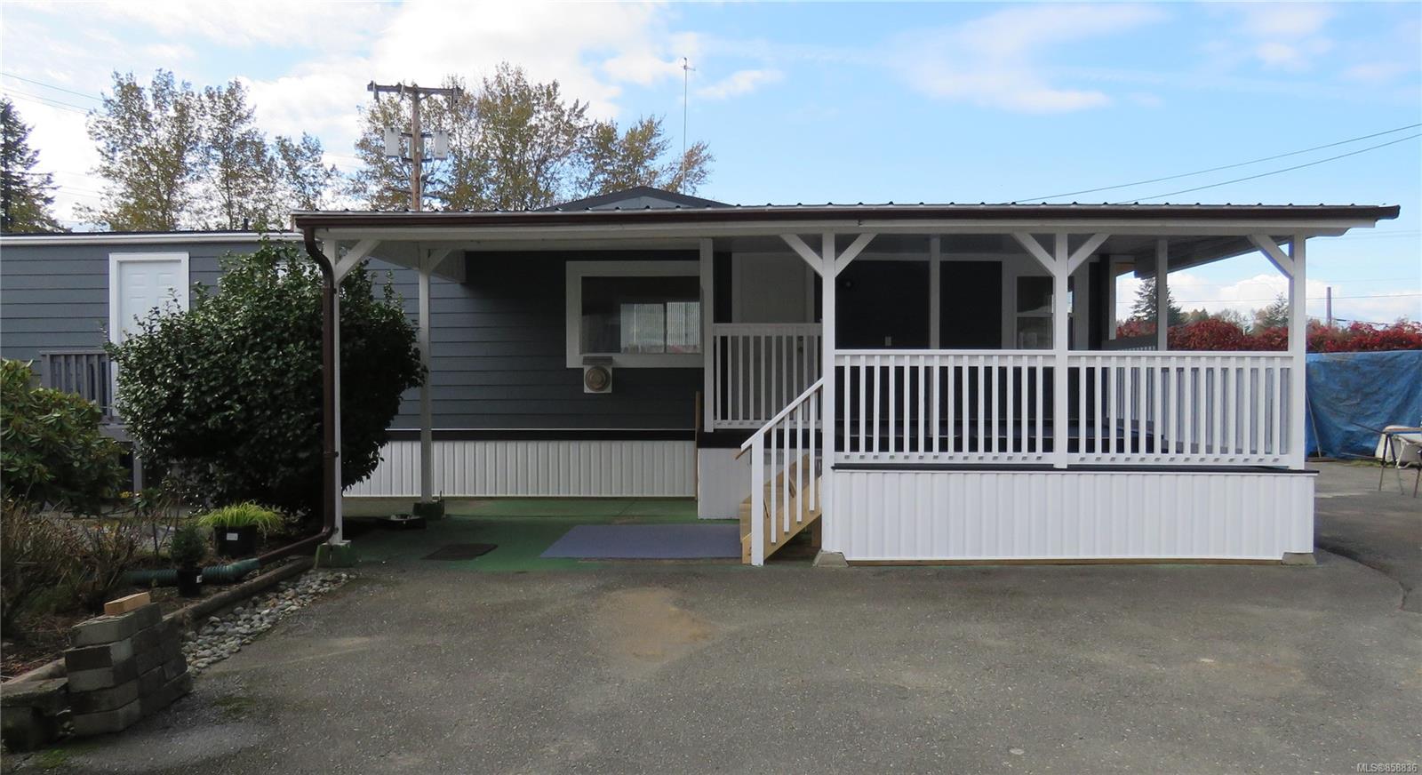 FEATURED LISTING: 201 - 2885 BOYS Rd